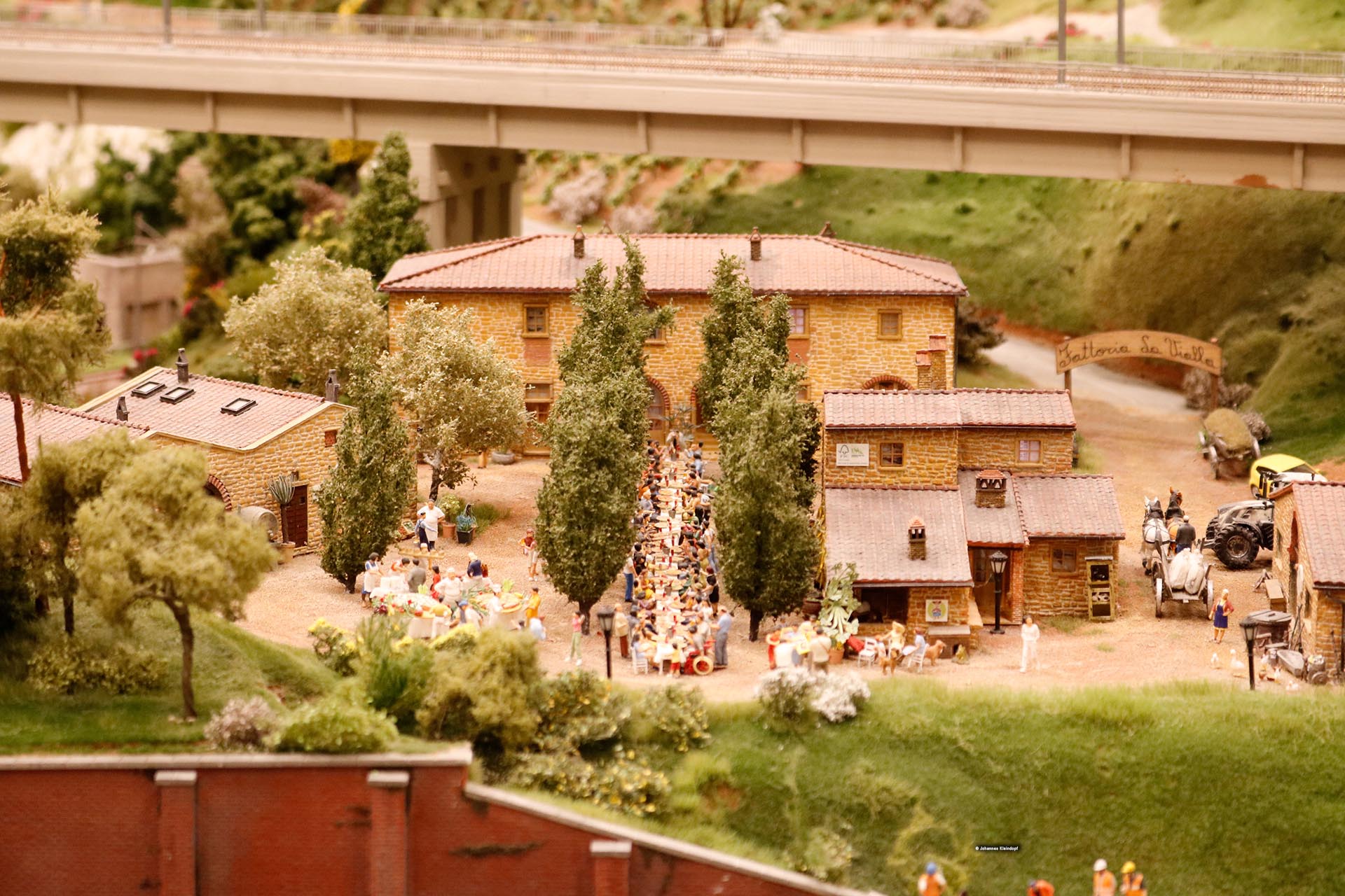 Slideshow Bild 44 von 456