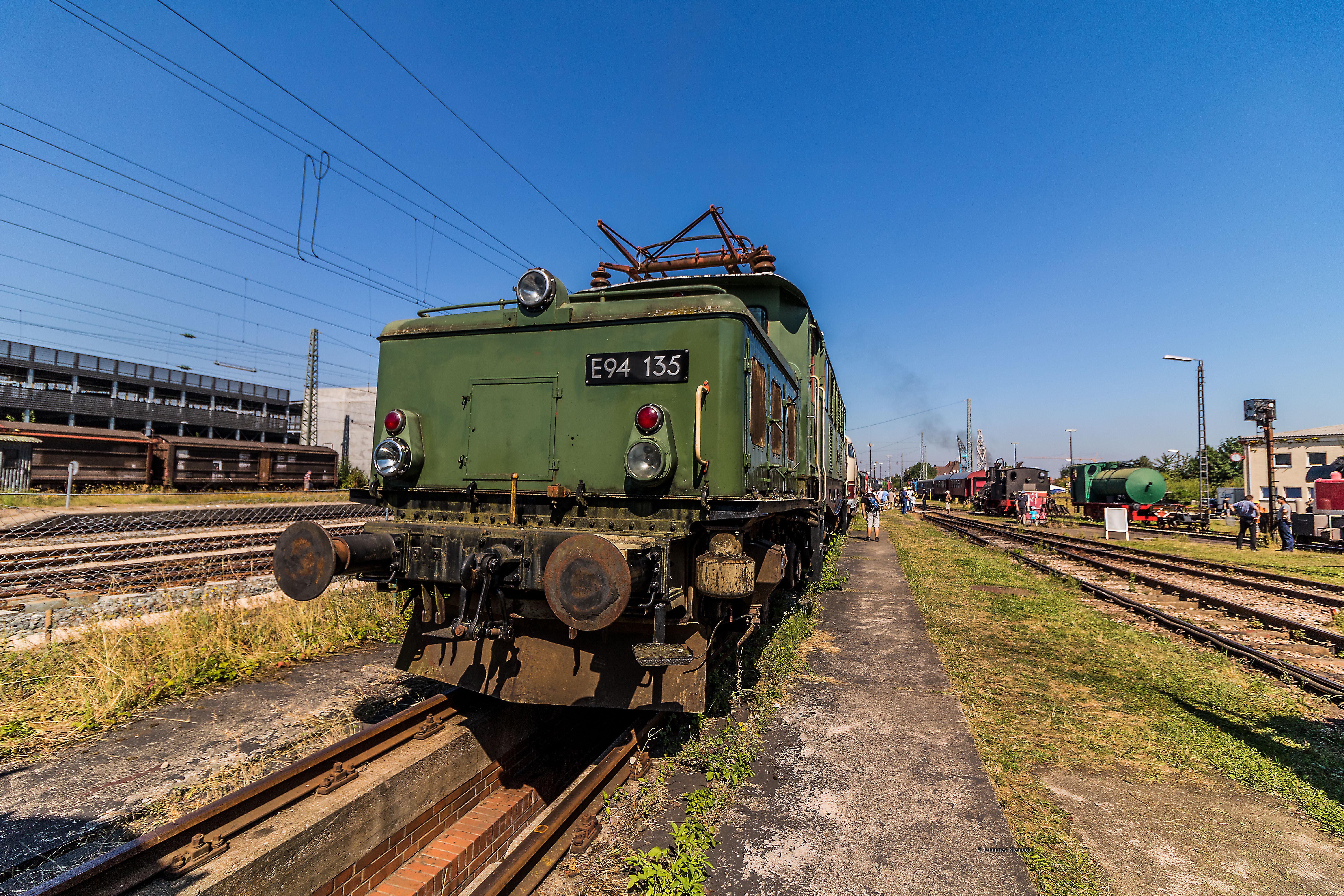 Slideshow Bild 11 von 456